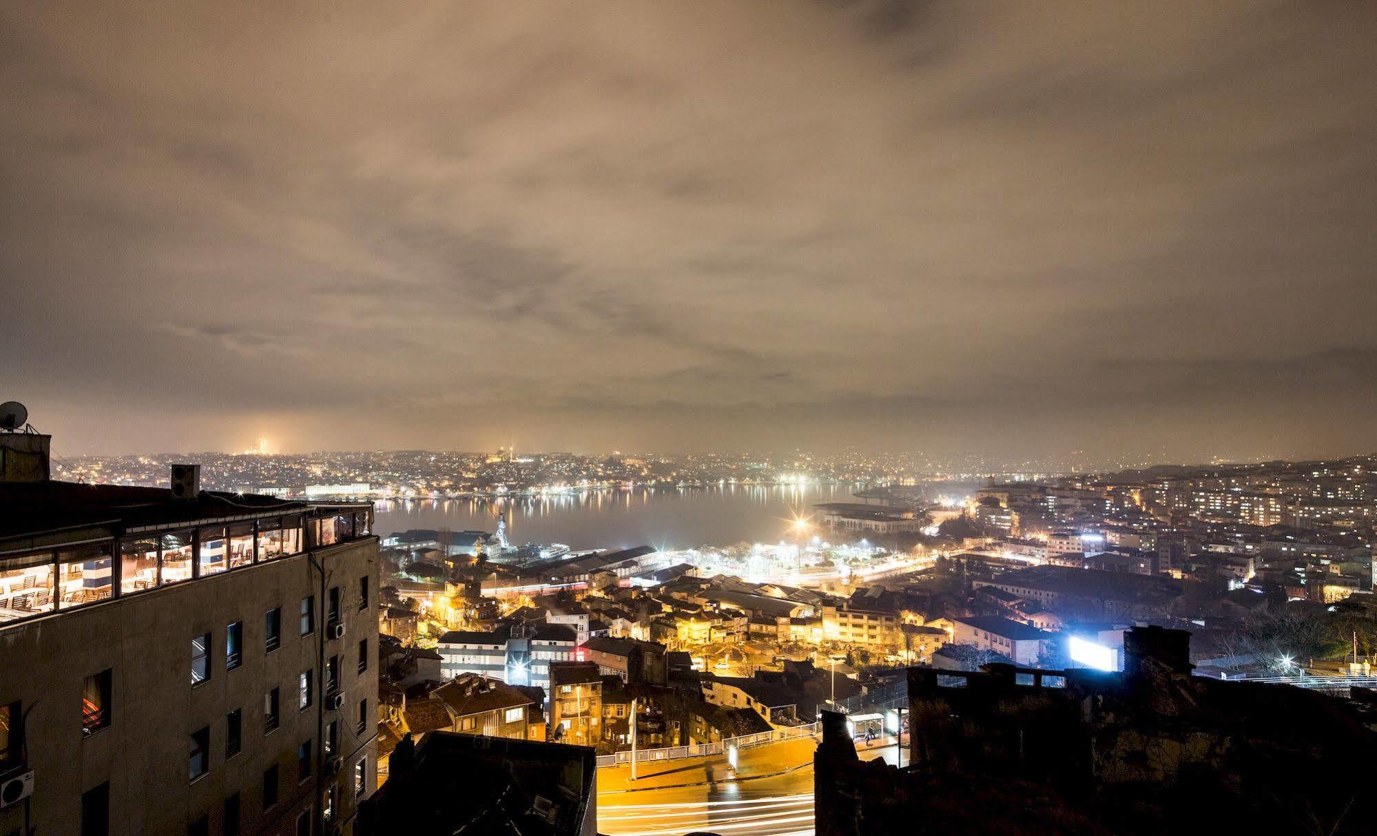 Big Urban Stay Hotel Istanbul Exteriör bild